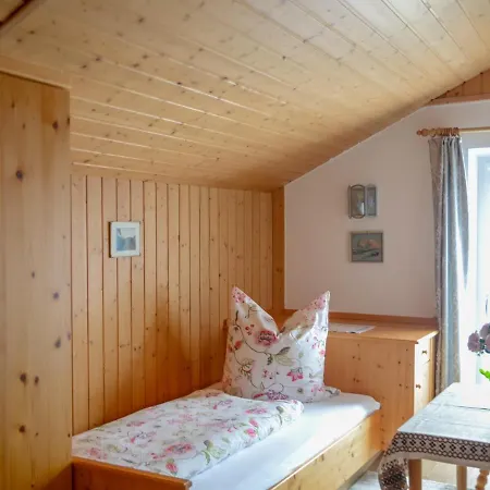 Апартаменты Gaestehaus Tannenberg